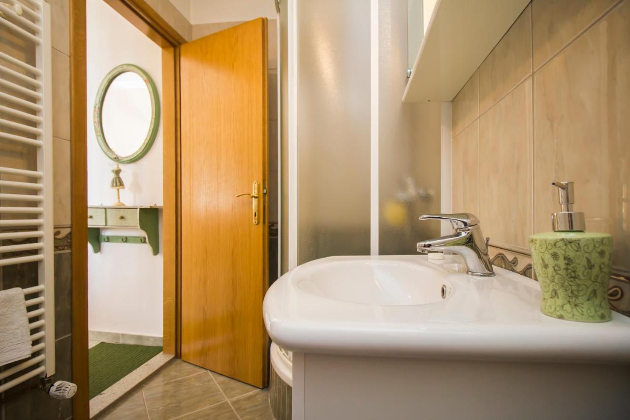 Apartamento House Kvin Baška Voda Exterior foto