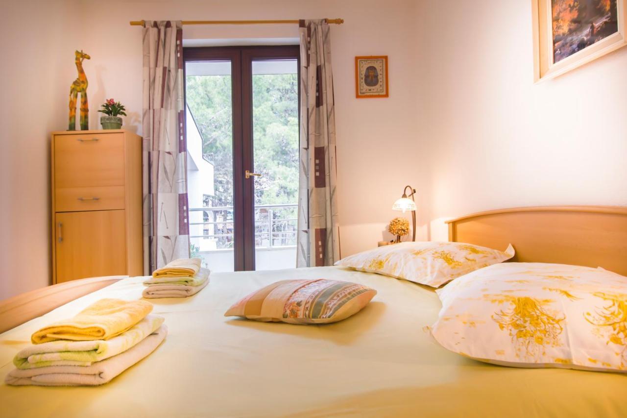 Apartamento House Kvin Baška Voda Exterior foto