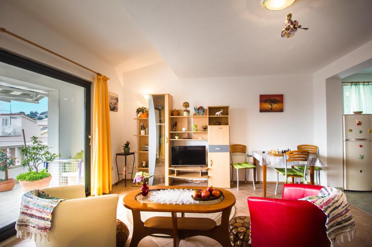 Apartamento House Kvin Baška Voda Exterior foto